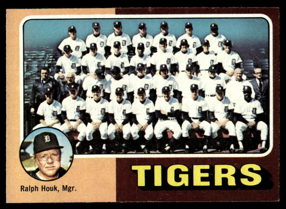 1975 Topps Baseball #18 - Detroit Tigers / Ralph Houk - EXMT