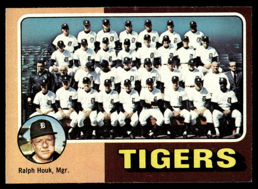 1975 Topps Baseball #18 - Detroit Tigers / Ralph Houk - EXMT