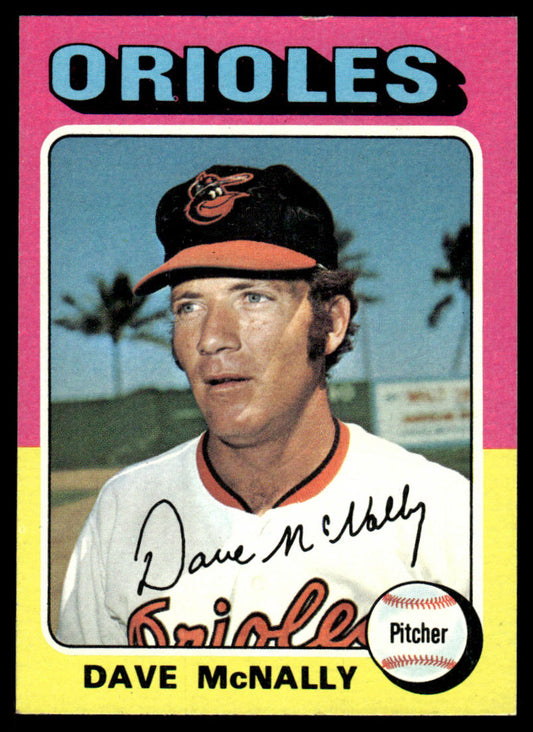 1975 Topps Baseball #26 - Dave McNally - NM