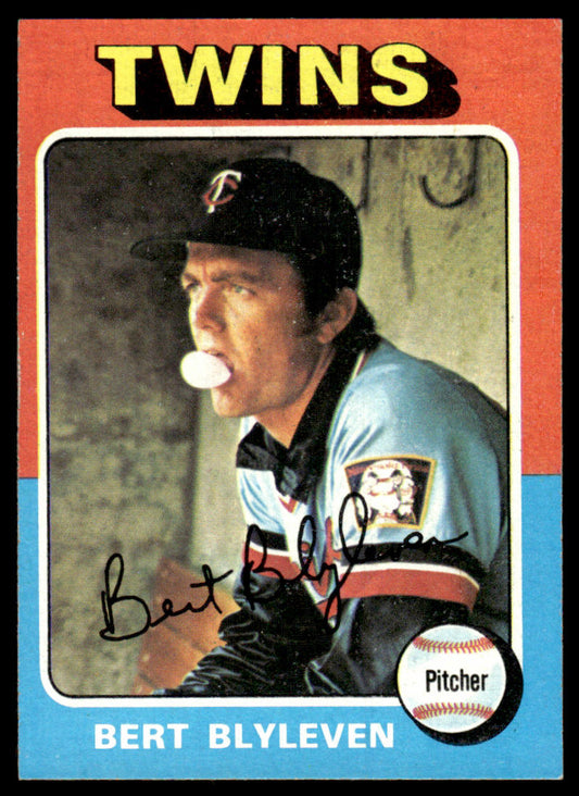 1975 Topps Baseball #30 - Bert Blyleven - EXMT