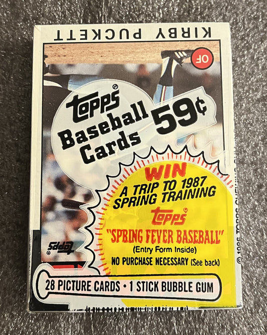 1986 Topps Baseball - Unopened Cello Pack - Kirby Puckett - 28 Cards