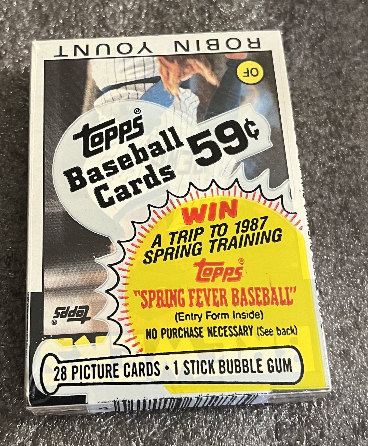 1986 Topps Baseball - Unopened Cello Pack - Robin Yount - 28 Cards