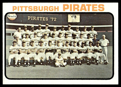 1973 Topps Baseball #26 - Pittsburgh Pirates - EXMT