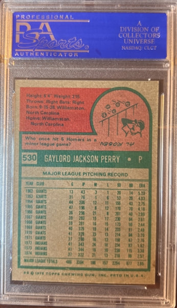1975 Topps Baseball #530 - Gaylord Perry - PSA 8