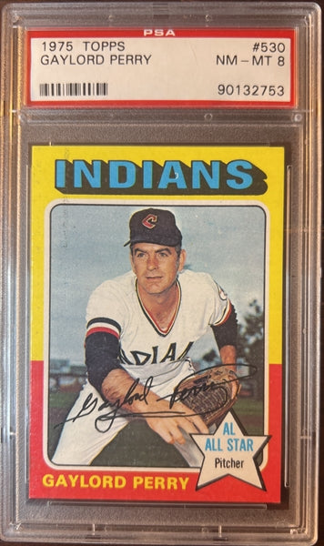 1975 Topps Baseball #530 - Gaylord Perry - PSA 8