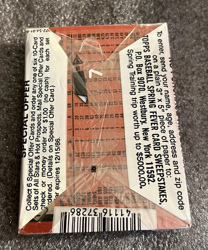 1986 Topps Baseball - Unopened Cello Pack - Robin Yount - 28 Cards