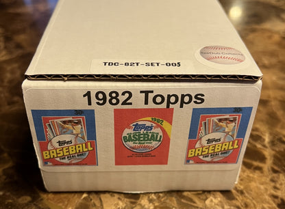 1982 Topps Baseball Complete Set Vending! - NMMT AVG - PSA 8 Ripken RC